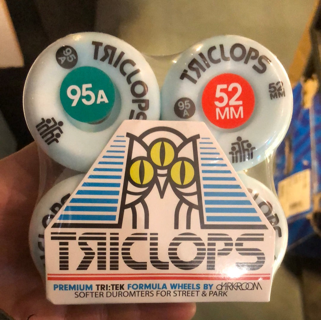 52/95A Darkroom Triclops Blue Marbles